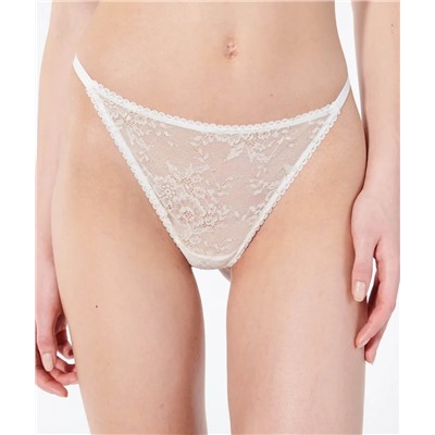 Tanga de encaje
