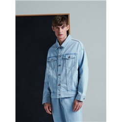 Джинсовая куртка оверсайз