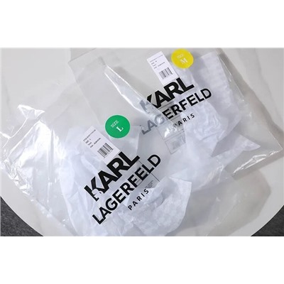 Женская футболка с вышивкой КАР*Л 😎