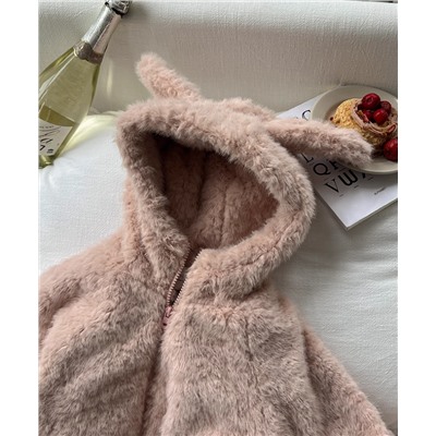 Пушистая кофта с ушками