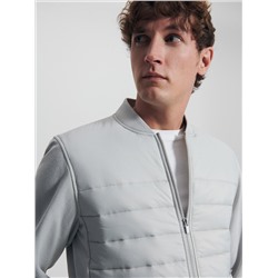 Leichte Jacke aus Materialmix