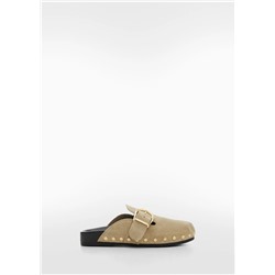 Zueco piel tachuelas