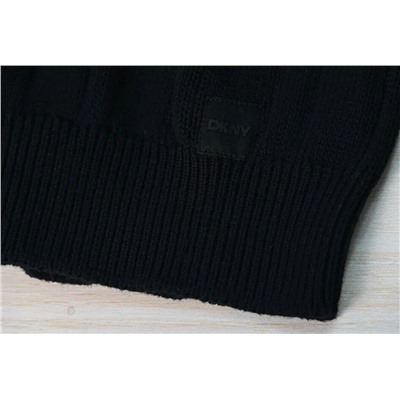 Плотный трикотажный свитер ДКН*АЙ