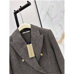 Шикарное длинное пальто высокого класса