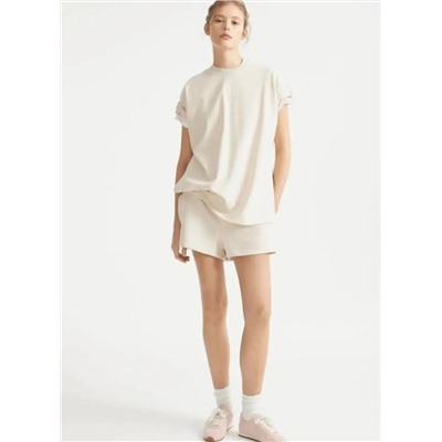 Женская футболка из плотного трикотажа с цельнокроенными рукавами  ЛАЙ*М