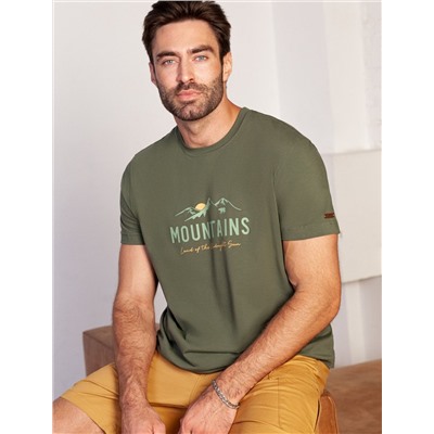 Футболка из премиального хлопка с авторским принтом