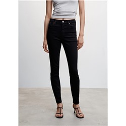 Jeans skinny tiro alto