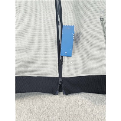 Вафельная толстовка Adida*s в ретро стиле