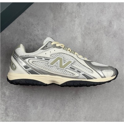 New Balance 204L