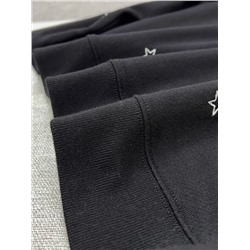 Женский свитер-пуловер с круглым вырезом и вышивкой в виде звезд. Экспорт в Штаты и Европу