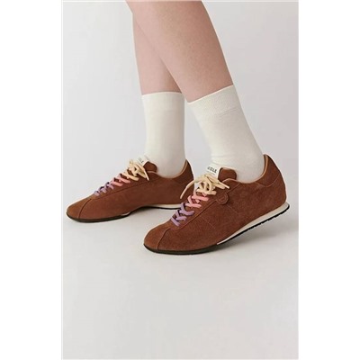 Женские матовые кожаные кроссовки  с круглым носом