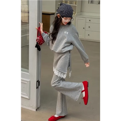 Костюм для девочек. Тренд 2026