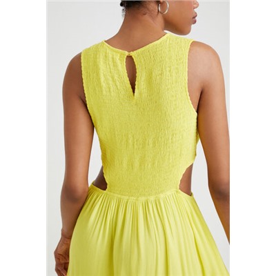 Vestido cut-out amarillo