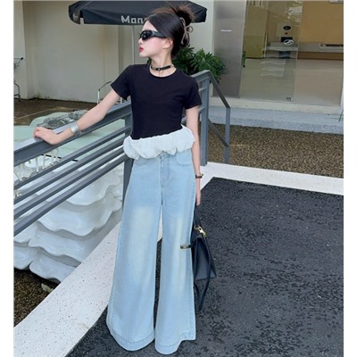 Комплект кофта + джинсы . Можно купить отдельно