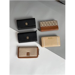 Кошельки Tomm*y Hilfiger  Описание и размеры в галерее