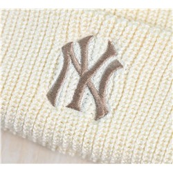 Зимняя шапка унисекс