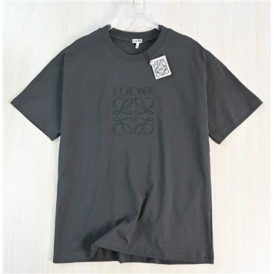 Футболка из плотной хлопковой ткани  ЛОЕВ*Е 💛