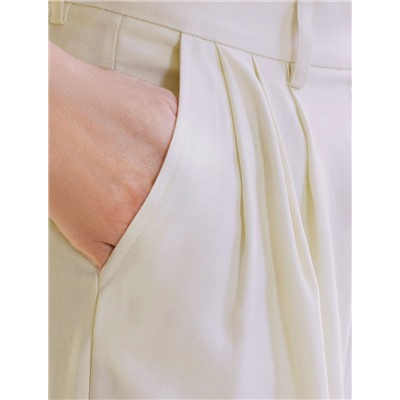 Брюки палаццо с защипами из плотного лиоцелла