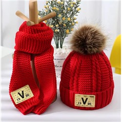 Шапка и шарф для мальчиков и девочек. Размер 2-12 лет