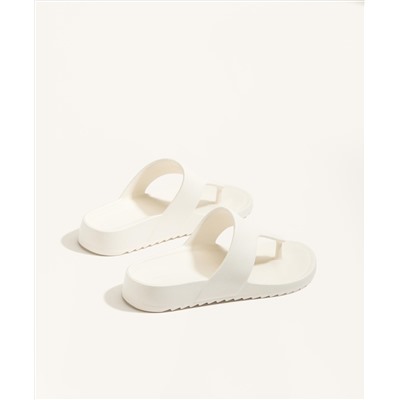 Sandalia baño corte T