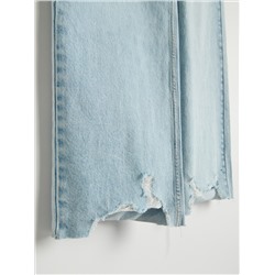 Jeans mit weitem Bein in Distressed-Optik