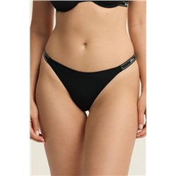 43846 ABRIA/99X Трусы стринги ESOTIQ