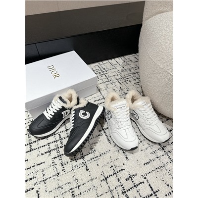 Натуральная кожа  .овчина .