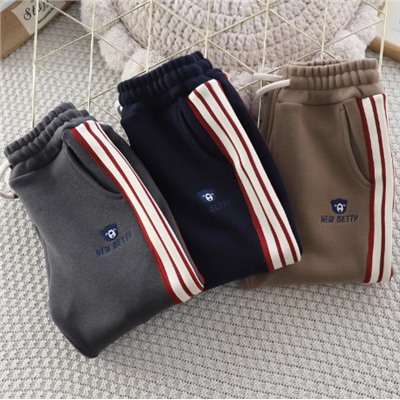 Спортивные штаны