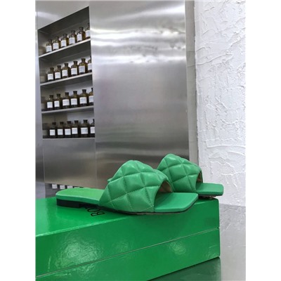 Шлепки   bot натуральная кожа