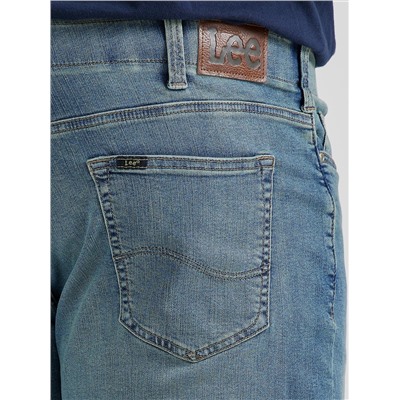 MEN'S EXTREME MOTION ATHLETIC TAPERED LEG JEAN (BIG & TALL) - COLOR: Mega