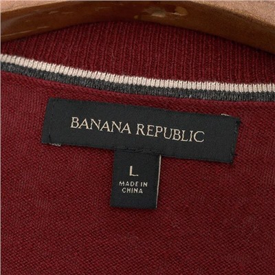 Мужской классический пуловер с V-образным вырезом горловины  Banan*a Republi*c