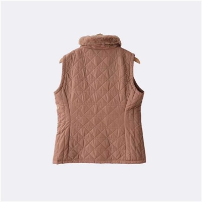 Женский  жилет с плюшевым воротником