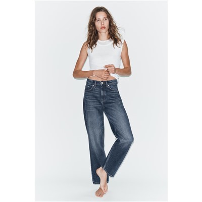 TRF MOM FIT HIGH-WAIST JEANS