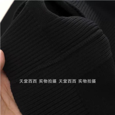 Мужское пуловер с короткой молнией МАССИМО Д