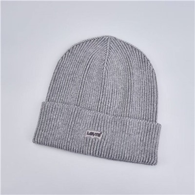 Вязанная трикотажная шапка  ЛЕВАЙ*С