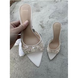 Женские босоножки на высоком каблуке МАНГ*О