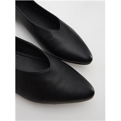 Ballerinas aus Leder