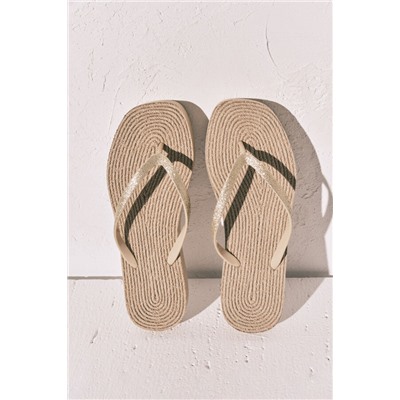 Chanclas efecto esparto brillo