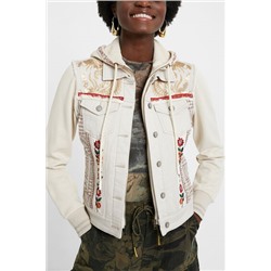 Chaqueta vaquera slim capucha