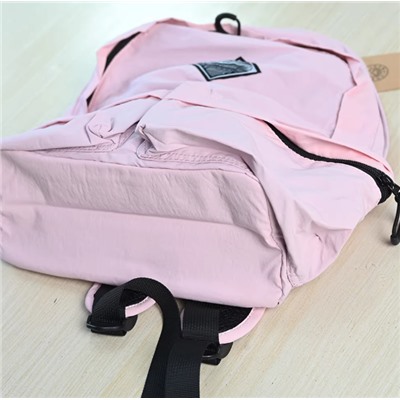 Лёгкий водоотталкивающий рюкзак из нейлоновой ткани