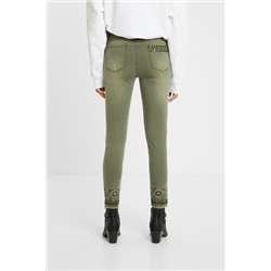 Pantalón vaquero skinny exótico
