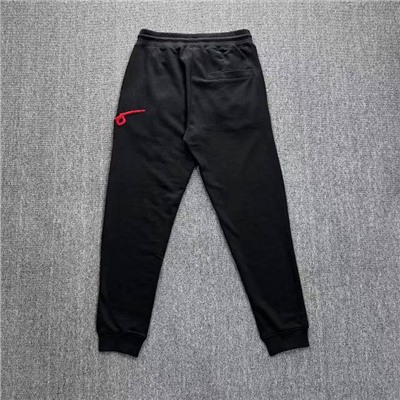 Мужские штаны джоггеры с вышитым логотипом  БОС*С