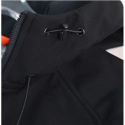 Водонепроницаемая спортивная куртка с капюшонном  МАММУ*Т