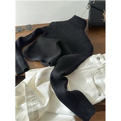 Женская укороченная водолазка с фигурным низом, экспорт  Bershk*a  Цена на бирке 29,99€