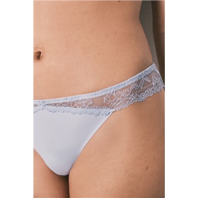 Tanga microfibra y encaje azul