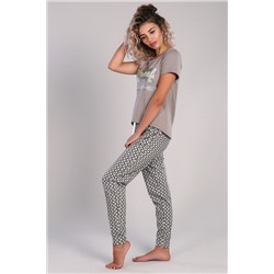 Костюм женский с брюками и футболкой 218