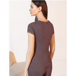 Футболка с круглым вырезом из фактурного трикотажа в рубчик