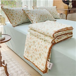 В такую нежность хочется завернутся и наслаждаться сладким сном Летнее одеяло в наборе и отдельно    CLOS*E CAR*E