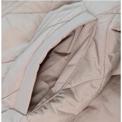 Повседневная куртка на хлопковой подкладке с капюшоном