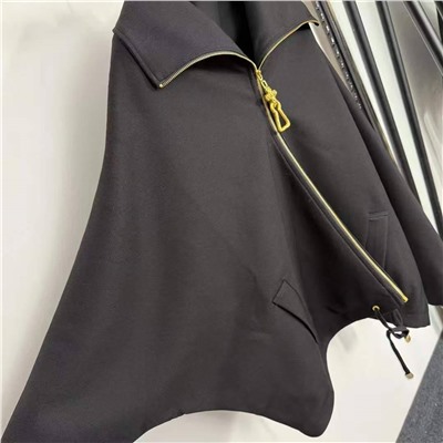 Женское оверсайз пальто с рукавами летучая мышь   Schiaparell*i